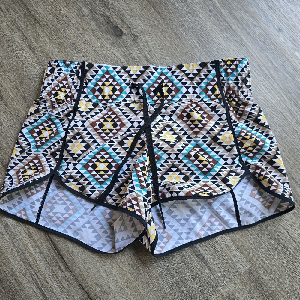 Hurley X Geometric Patterned Women's Swim Shorts Medium NWOT